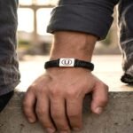 PULSERA UNIVERSITARIO