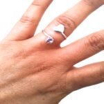 ANILLO  CORAZÓN Y ZIRCÓN