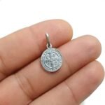 Dije San Benito en Plata